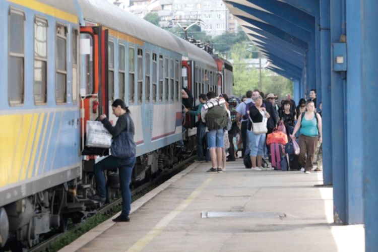 Ponovo voze zbog straha od otkaza