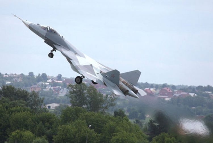 Suhoj T-50 atrakcija salona vazduhoplova (Foto, Video)