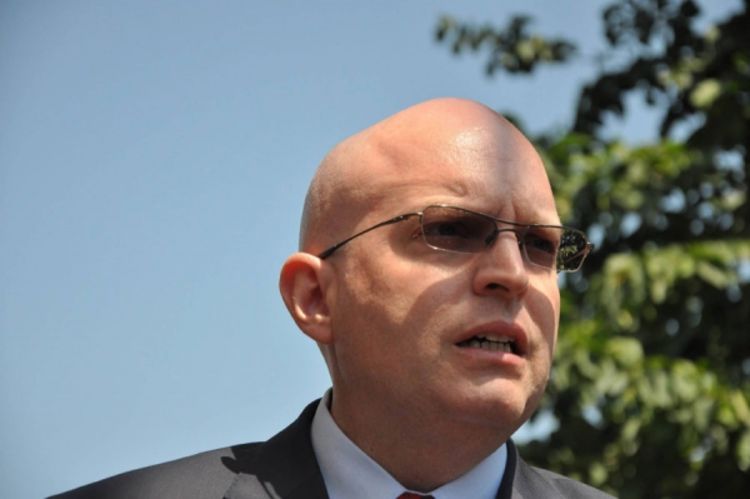 Riker: Kosovo ima pravo da vlast proširi na cijeloj teritoriji