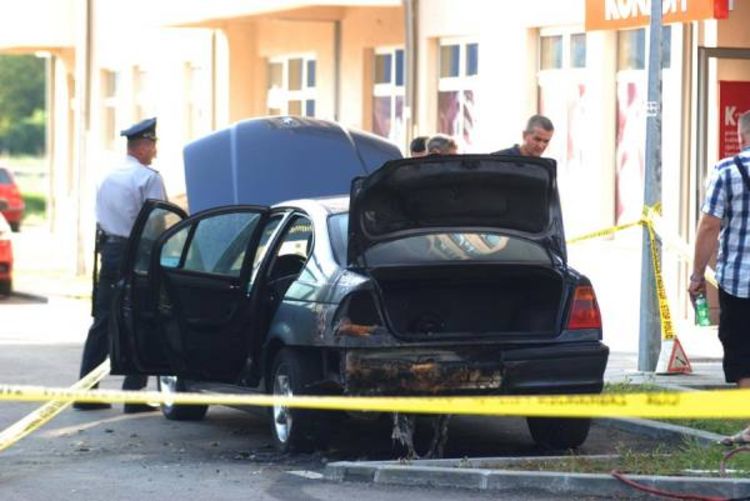 Zapaljen BMW Borisa Nišandžića iz Tuzle