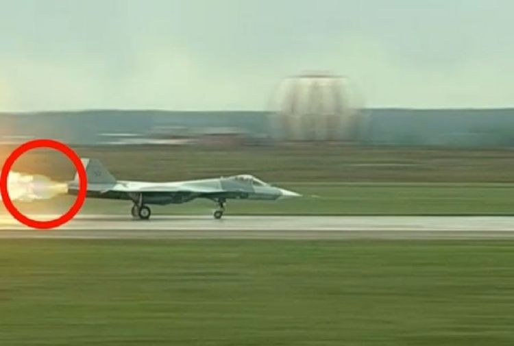 Pokvario se prvi ruski stelt avion