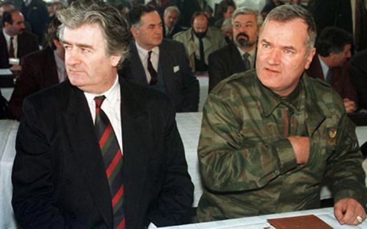 Karadžić ne želi zajedničko suđenje sa Mladićem