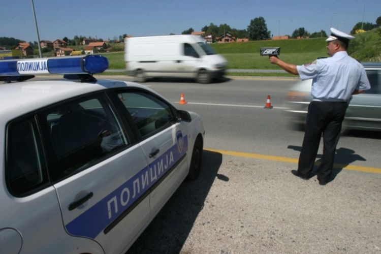 Banjaluka: Zbog divljanja na putu dužan 23.800 KM