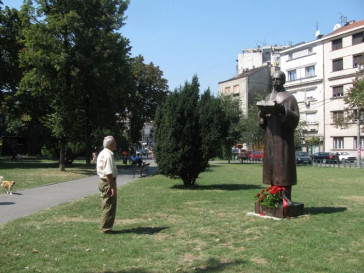 Pisci iz Banjaluke i Beograda položili cvijeće na grob Petra Kočića