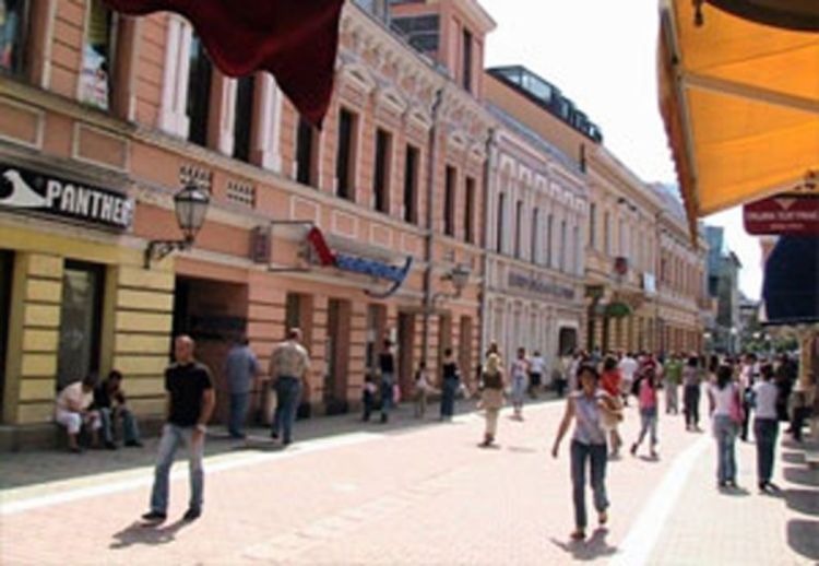 Banjaluka izlijepljena plakatima - Kuda ćeš: Na Kosovo brate, krv svoju da dam