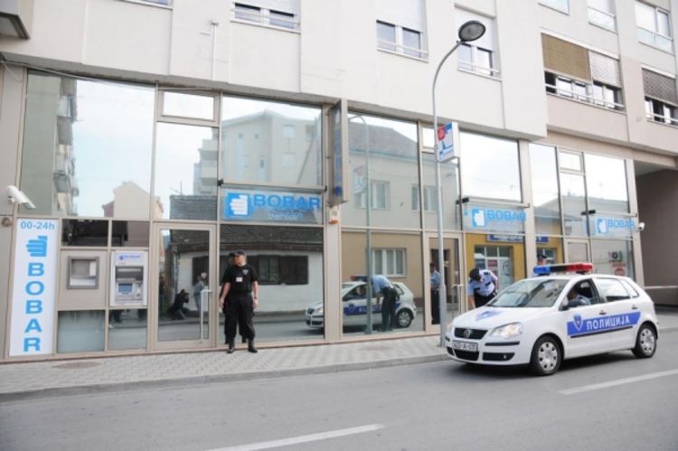 Opljačkao banku za manje od minut