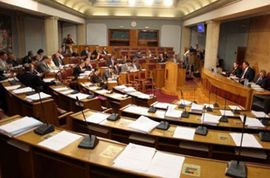 Parlament sutra raspravlja o srpskom jeziku