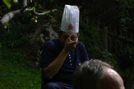 U javnost procurile fotografije s pijanke slovenačke obavještajne ...
