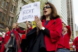 Protest 30.000 radnika zbog najavljenih otpuštanja