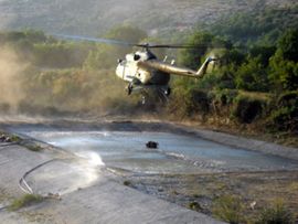Bileća: Požar se širi