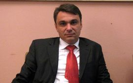 Ahmetović: Srbija progledala kroz prste Vučureviću