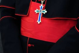Papa i sveštenici tuženi zbog silovanja djece