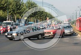 Saobraćajni kolaps u Sarajevu zbog obnove mosta (Foto)