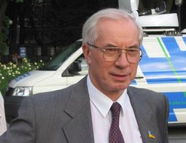 Azarov: Prijetnje EU su nemoralne