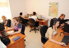 Operatere pitaju i koji parfem da kupe