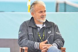 Doktor učio Noleta da jede