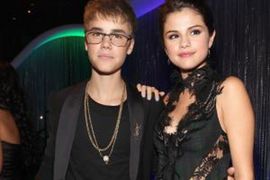 Džastin Biber iznajmio sportsku halu za Selenu Gomez