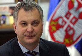 Kfor ne treba da se bavi uklanjanjem barikada