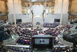 Bundestag usvojio zakon o mjerama za spasavanje evra