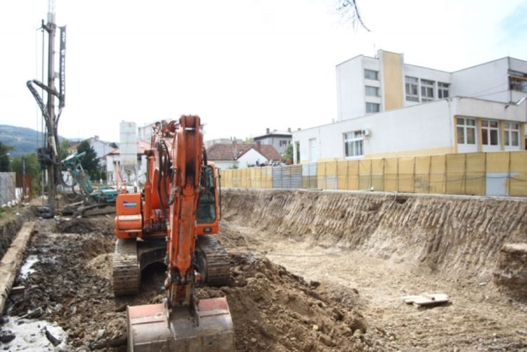 Banjaluka: U blizini Elektrotehničke škole pronađena "krmača"
