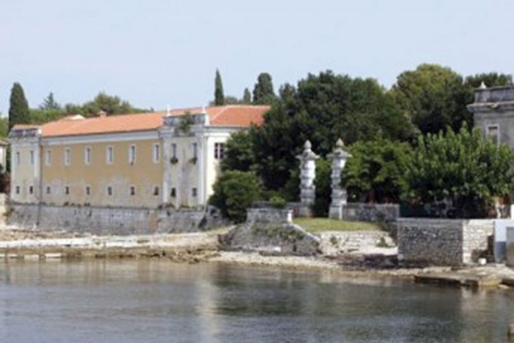Pravna bitka Hrvatske i Vatikana oko samostana