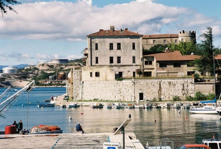 RS u opasnosti da izgubi 26 odmarališta i 225 prostora