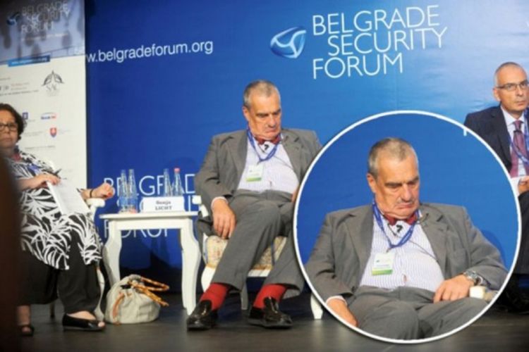 Česi brane ministra koji je zaspao u Beogradu: Da, drijema ali ništa mu ne promakne