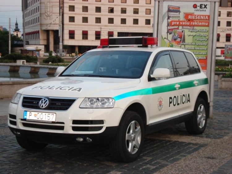 Nesposobne tri četvrtine slovačkih policaja