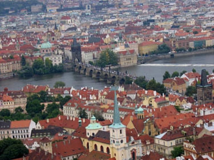 Češki ministar finansija išamarao mladića na ulici