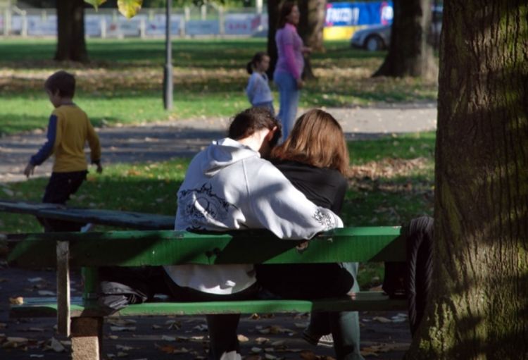Skoro polovina mladih ne koristi kontracepciju