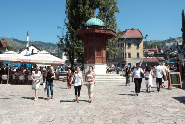 Povećan broj turista za 9,1 odsto