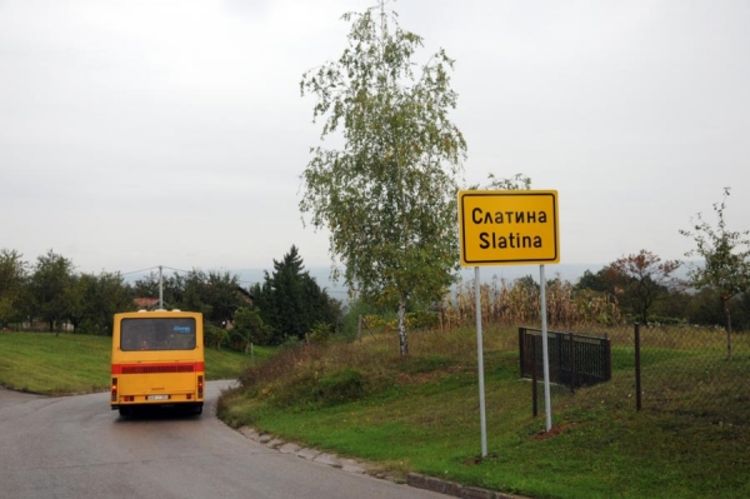 Teško povrijeđena tri vozača