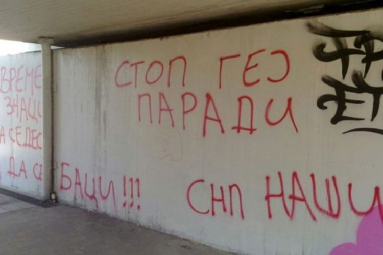 Srbija zabranila gej paradu