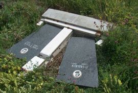  Donji Vakuf: Oskrnavljeno osam spomenika na pravoslavnom groblju