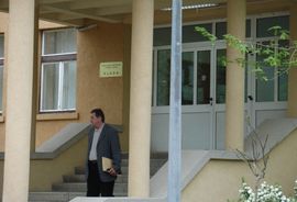 Rasipali novac, a hoće pomoć MMF-a