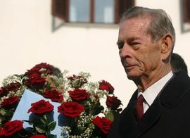 Rumunski kralj poslije 60 godina opet u parlamentu