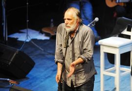 Rade Šerbedžija održao koncert za pamćenje u Banjaluci (Foto)