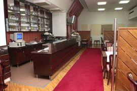 Funkcionerima jeftina hrana na štetu građana