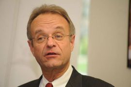 Zakon o ništavnosti akata komplikovao bi odnose Hrvatske sa Srbijom