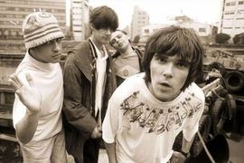 Ponovo se okupljaju Stone Roses? (Video)
