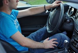 Većina vozača ne koristi pojas u vožnji