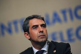 Plevneliev i Kalfin u drugom krugu za predsjednika Bugarske