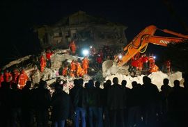 Iz ruševine zgrade izvučen 18-ogodišnji student