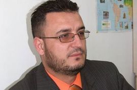 Predsjednik Medžlisa dao ostavku, prelazi u politiku