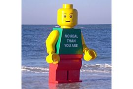 Nađeni lego čovjek dio performansa?