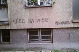 Sarajevo: 13-godišnjak autor grafita Srbe na vrbe