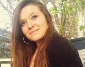 Ema Martinović na meti norveških desničara: Heroini sa ostrva Utoja ...