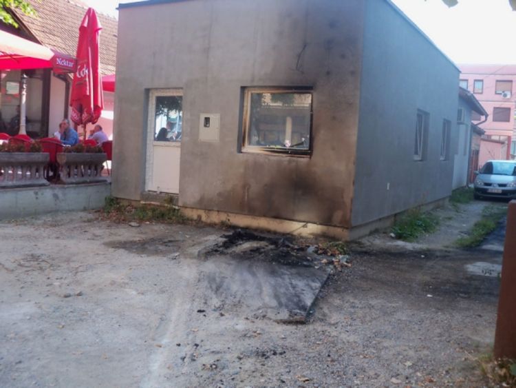 Zapaljen auto bivšeg tužioca