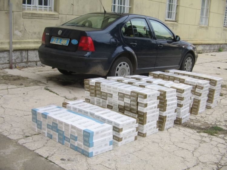 Osumnjičeni za šverc cigareta na slobodi