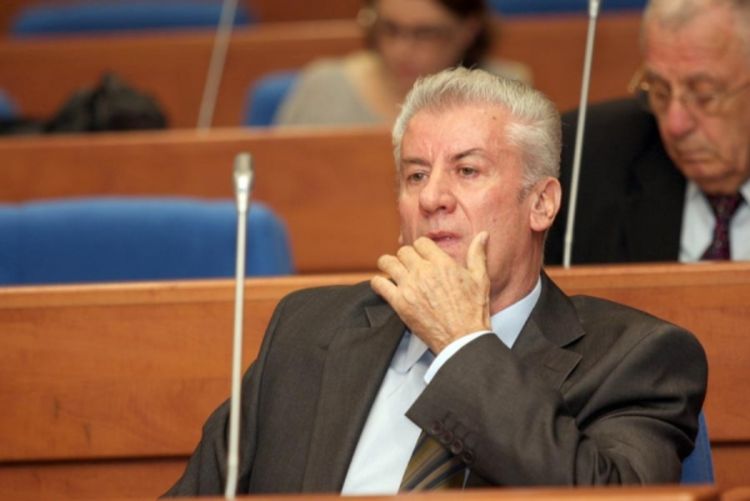 Dragosavljević za probijanje budžeta krivi Vladu RS